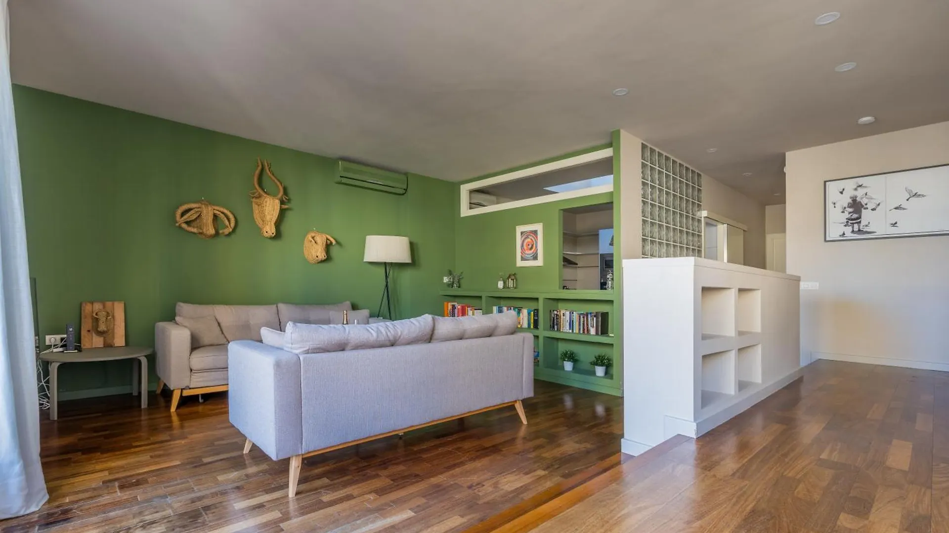 Luxury Modernist Penthouse Next Paseo De Gracia Apartment Barcelona