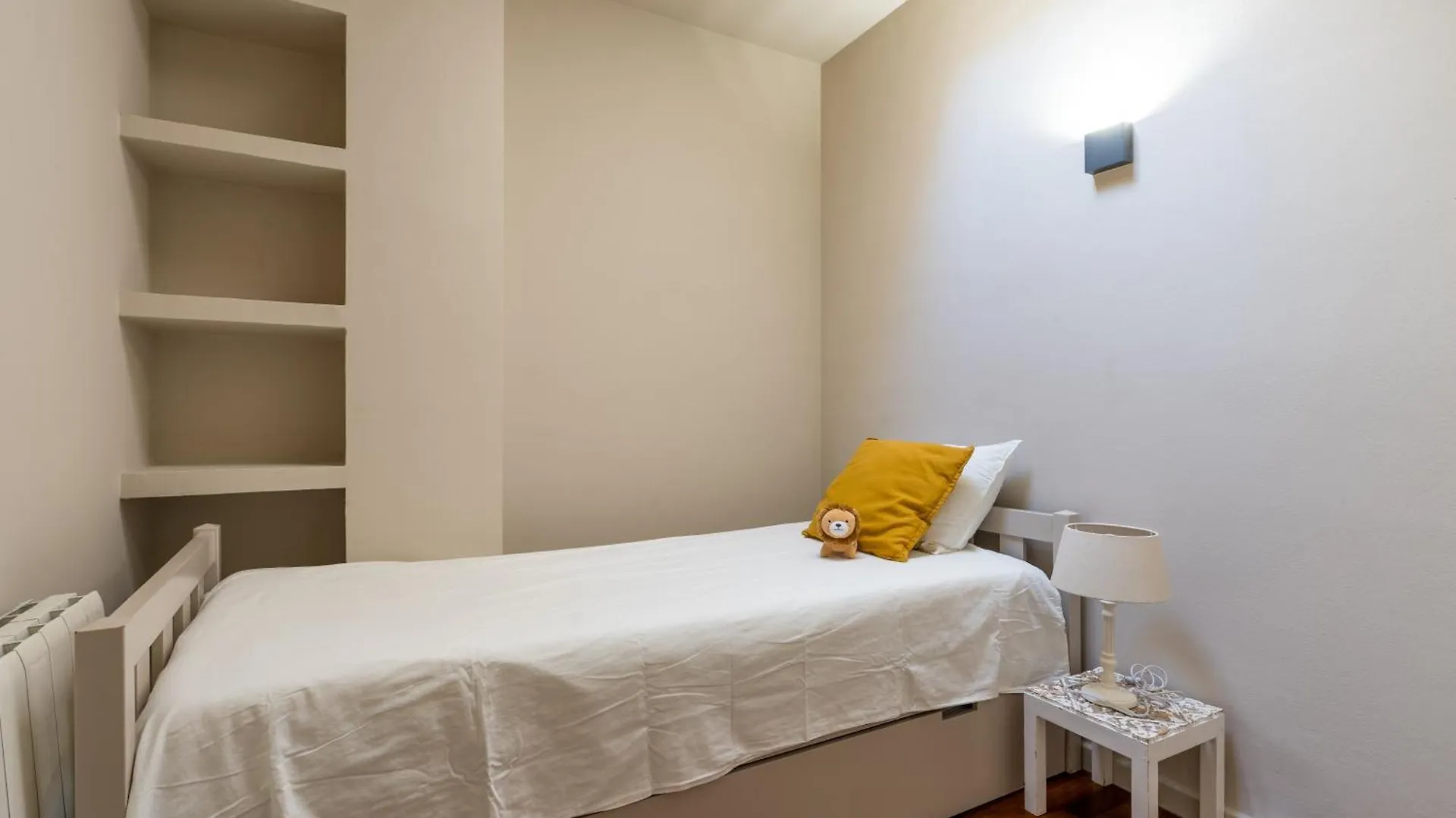 Luxury Modernist Penthouse Next Paseo De Gracia Apartment Barcelona 0*,  Spain